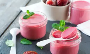 Jak ubić galaretkę na puszystą piankę - proste kroki i porady