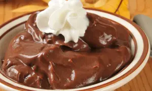 Czym się różni pudding od budyniu? Odkryj zaskakujące różnice