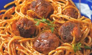 Jak zrobić wegetariańskie spaghetti w 30 minut – pyszny przepis