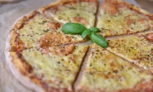 Pizza wegetariańska z czym - najlepsze składniki i wyjątkowe połączenia