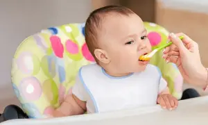 Od kiedy galaretka dla niemowlaka? Bezpieczne wprowadzenie do diety