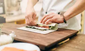 Ile kalorii ma sushi wegetariańskie? Zaskakujące wartości kaloryczne