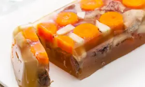 Ile zsiada się galaretka? Oto sekrety szybszego stężenia