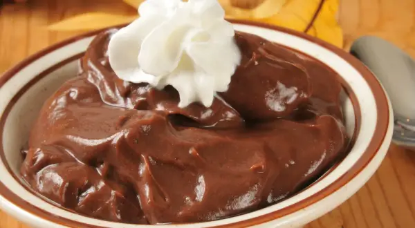 Czym się różni pudding od budyniu? Odkryj zaskakujące różnice