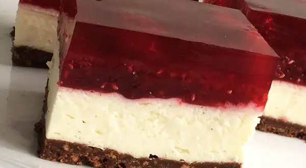 Czy można mieszać serek mascarpone z galaretką? Sprawdź pyszne przepisy!